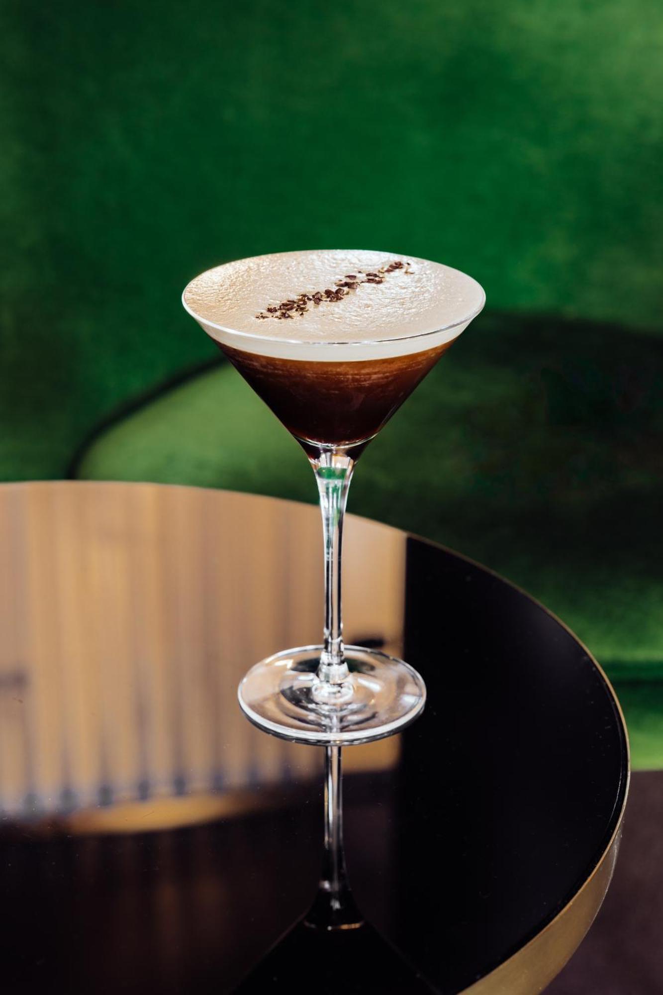 Roomers Munich, Autograph Collection Exteriér fotografie Espresso Martini