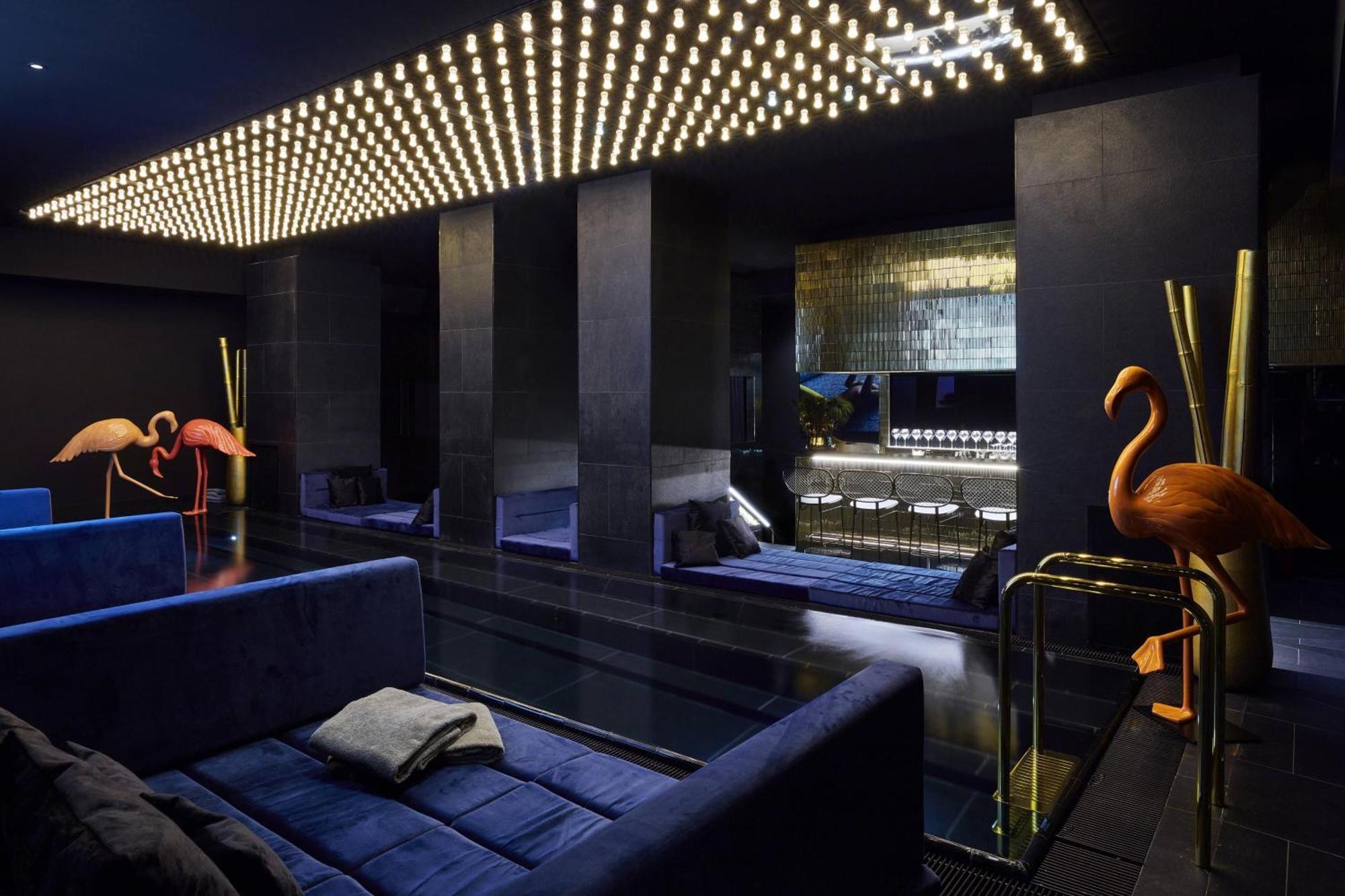Roomers Munich, Autograph Collection Exteriér fotografie Interior of the nightclub