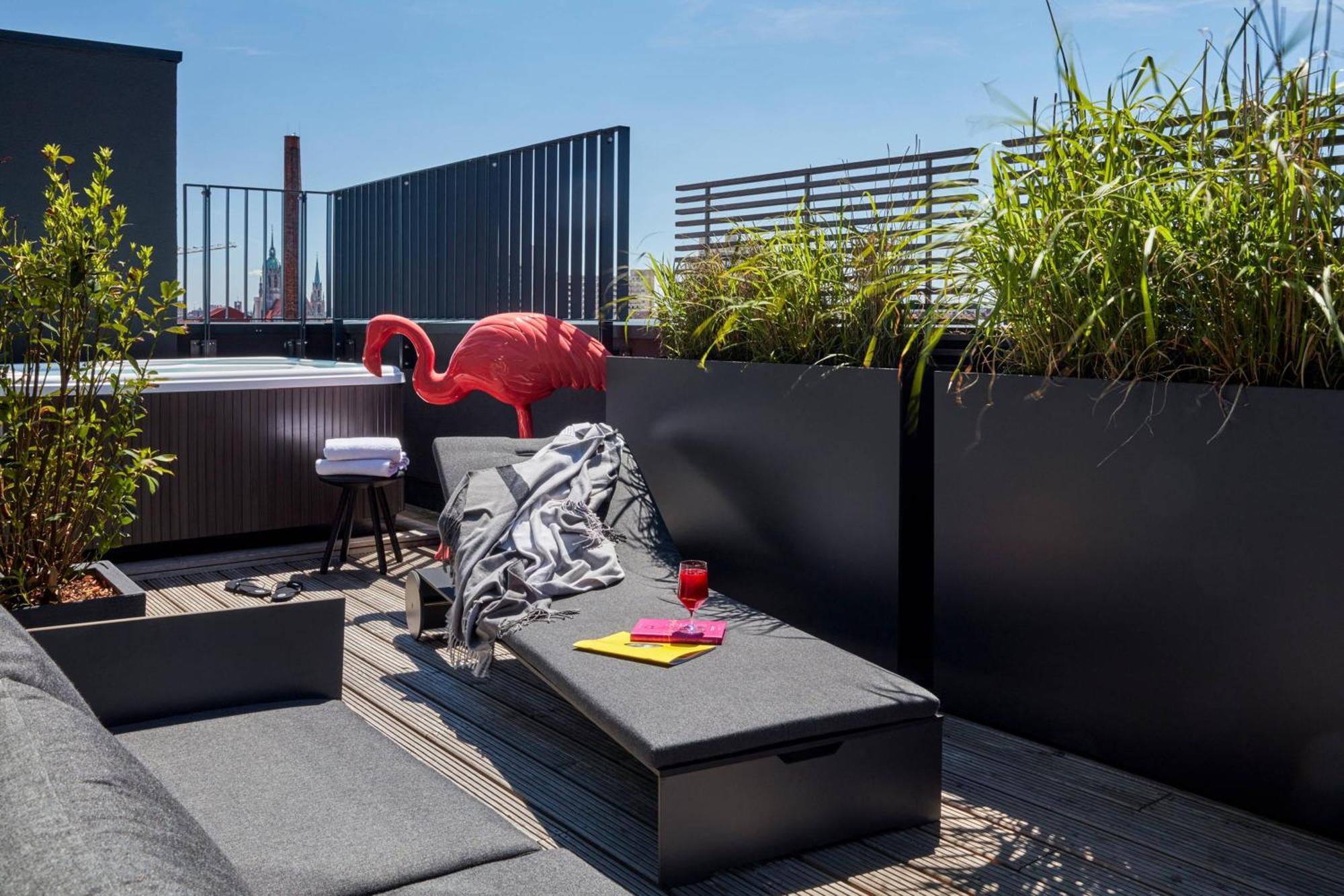 Roomers Munich, Autograph Collection Exteriér fotografie Rooftop garden