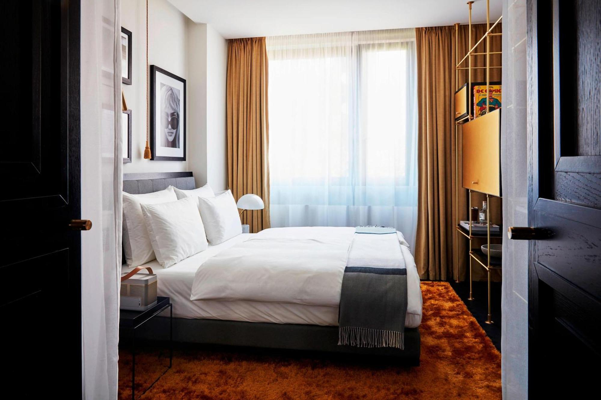 Roomers Munich, Autograph Collection Exteriér fotografie A room at the Hotel 57